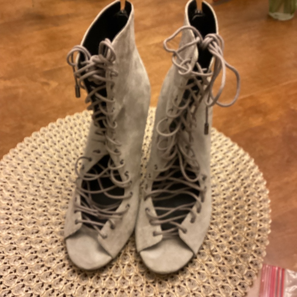 Kendall & Kylie Beige Suede Lace Up Stiletto Bootie